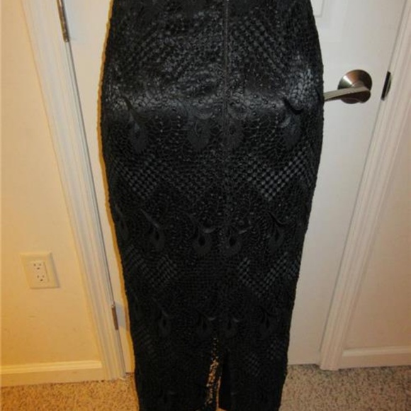 BRYAN EMERSON BLACK LACE SKIRT & SIDE ZIP S - Picture 3 of 5